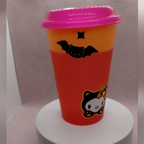 New Hello Kitty Batty Reusable Color-changing 12oz tumbler with top & straw. - Picture 5 of 8